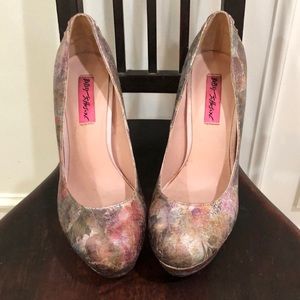 Betsey Johnson high heels